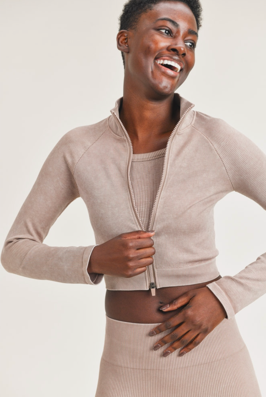 Cropped Raglan Athleisure Ribbed Jacket